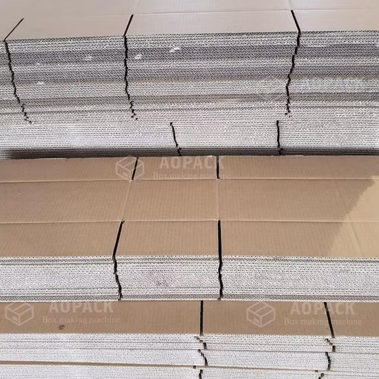 Macchina per la produzione di scatole di cartone ondulato completamente automatica Aopack